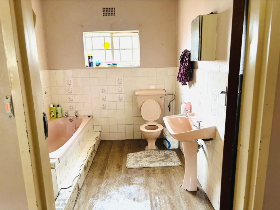 4 Bedroom Property for Sale in King Williams Town Central Eastern Cape